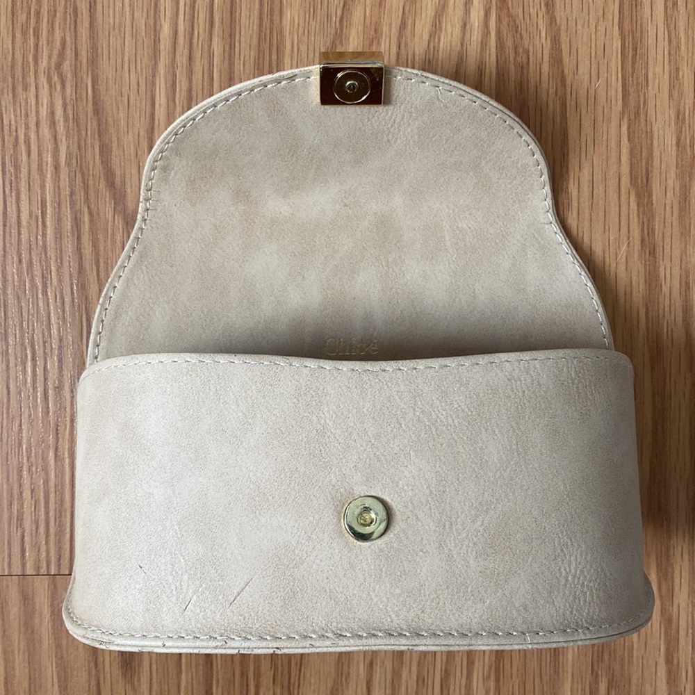 Chloe Designer Sunglass Case And Cloth - image 6